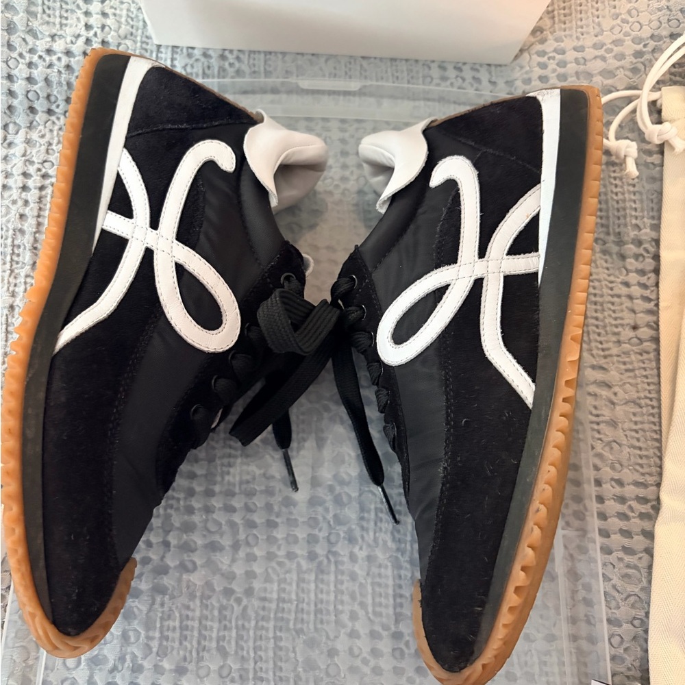 Loewe Flow Runners Black & White women’s sneakers size 37 - Picture 5 of 12